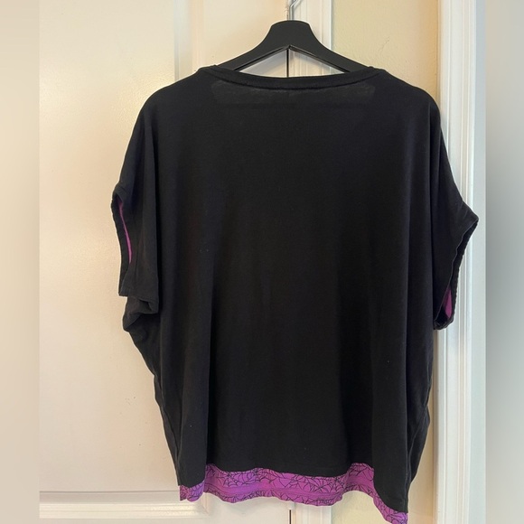 Disney Womens Hocus Pocus "Tonight We Fly" Graphic T-Shirt, Size: Large - Picture 6 of 17